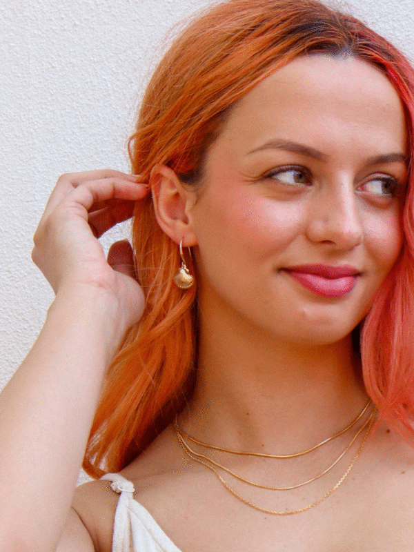 SEASHELL EARRING
