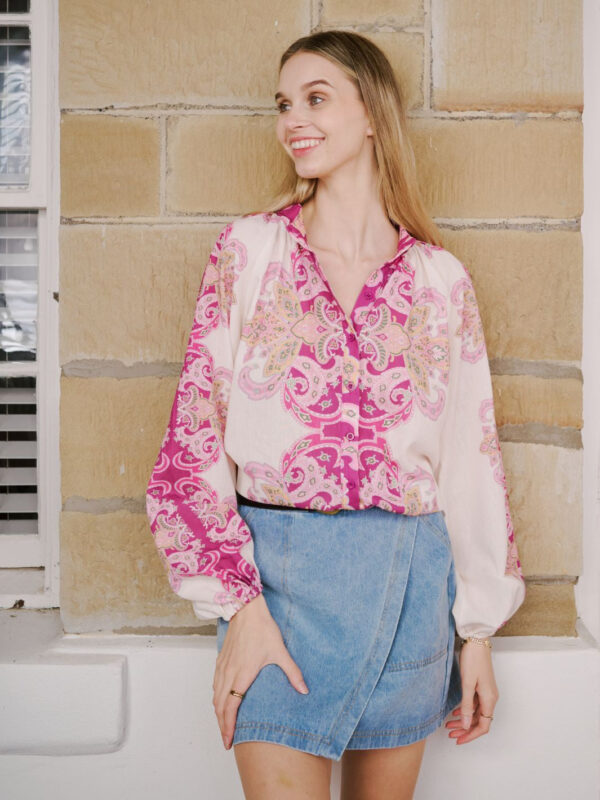 LA VIVA BLOUSE