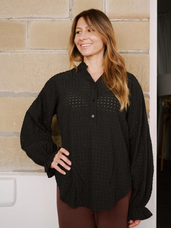 GINGHAM TEXTURE BLOUSE - Image 2