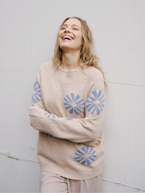 SNOWFLAKE KNIT