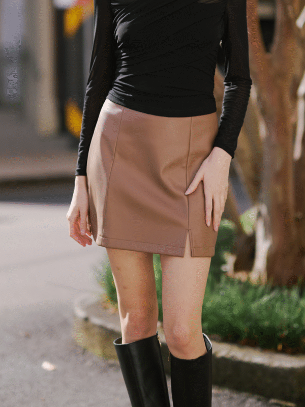 TARA MINI SKIRT - Image 2